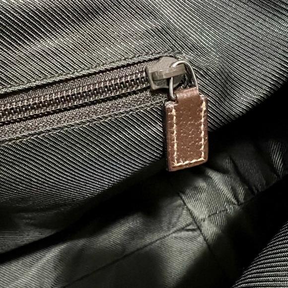 💯 Authentic GUCCI Web Zip Tote GG Canvas - Picture 16 of 16